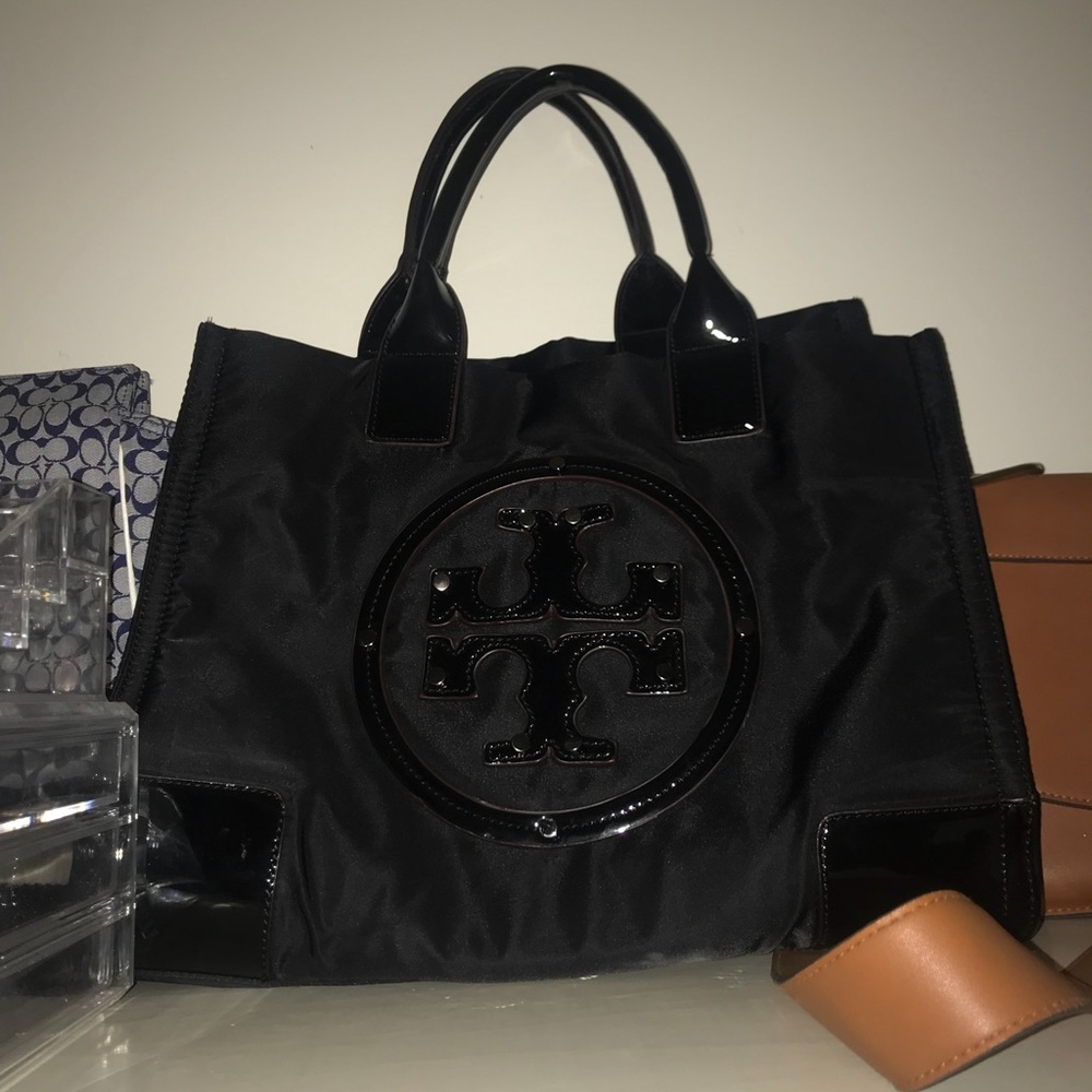 Huge Tory purse never used!